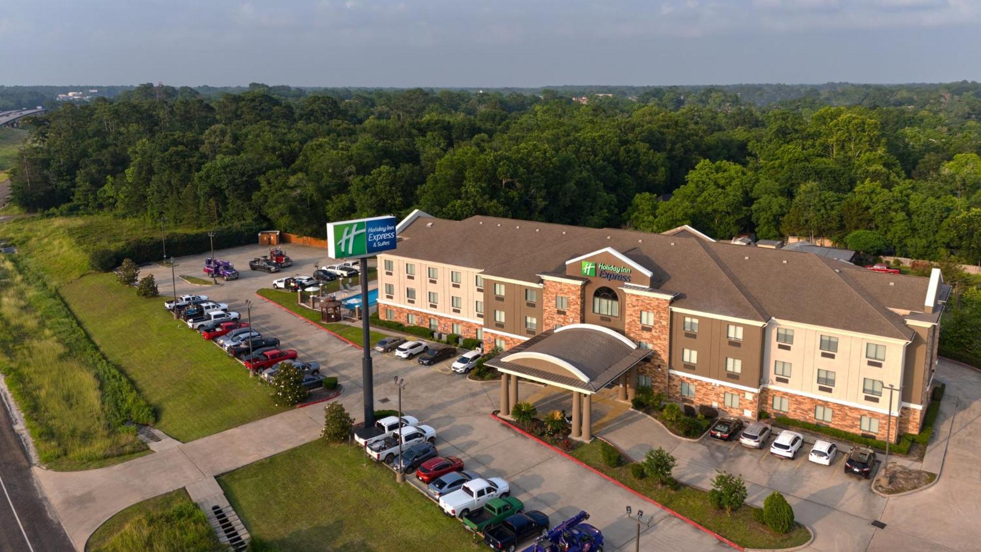 Holiday Inn Express & Suites Cleveland By Ihg Exterior foto